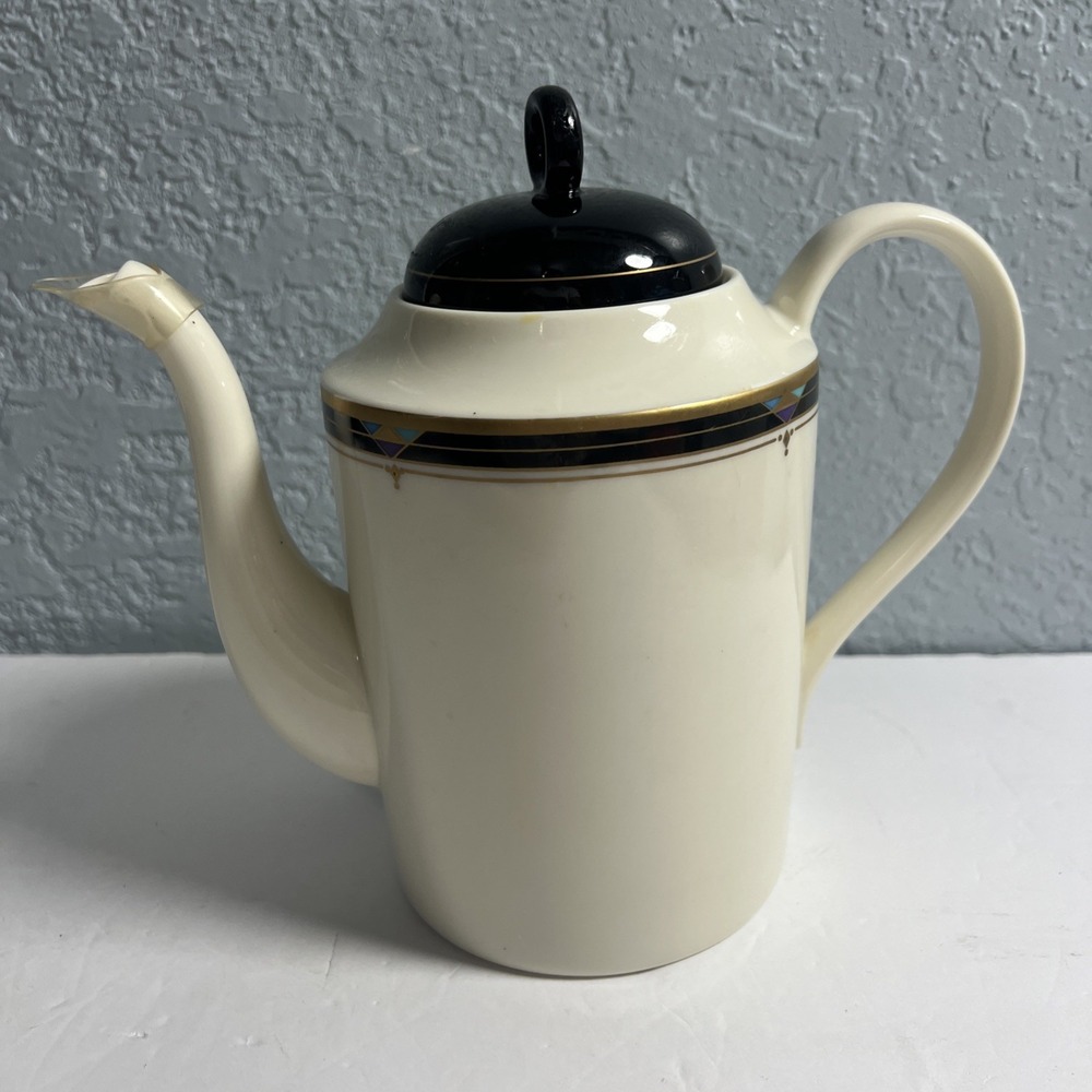 Mikasa Porcelain coffee pot " Town House " Japan